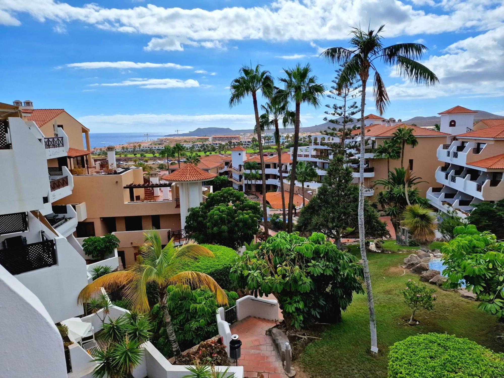 Strelitzia Apartment - Ocean View & Heated Pool San Miguel de Abona Dış mekan fotoğraf