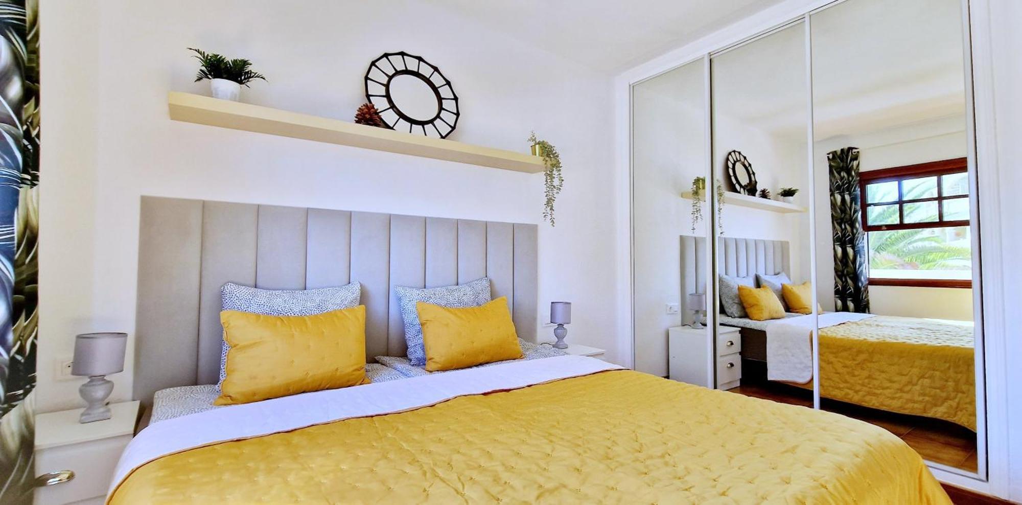 Strelitzia Apartment - Ocean View & Heated Pool San Miguel de Abona Dış mekan fotoğraf